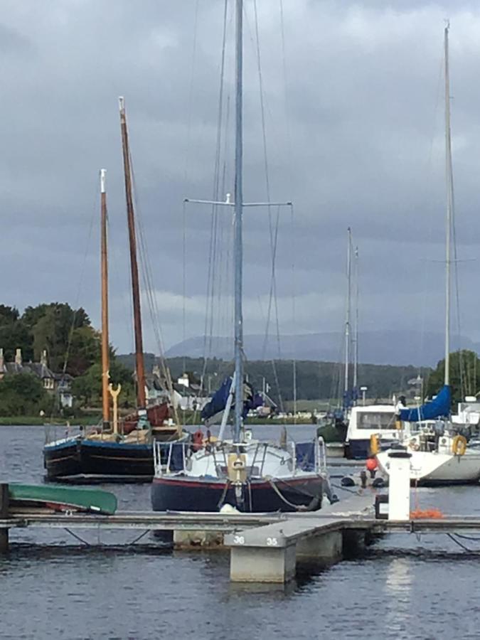 Yacht Highwayman Hotel South Kessock Exterior photo
