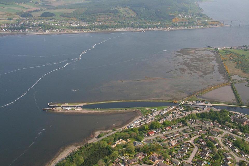 Yacht Highwayman Hotel South Kessock Exterior photo